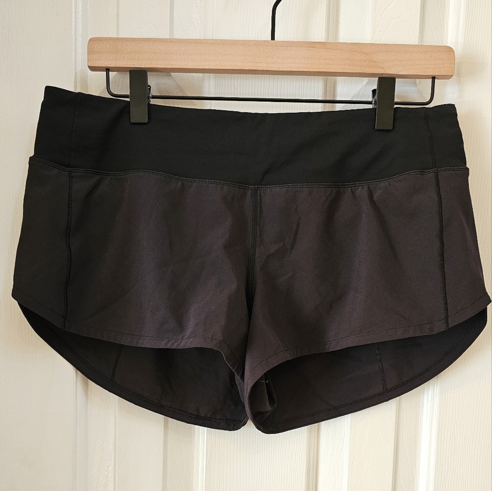 Lululemon Speed Up Low-Rise Lined Short 2.5", 8, Black